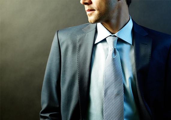 Краватка: стильний аксесуар чи символ рабства?